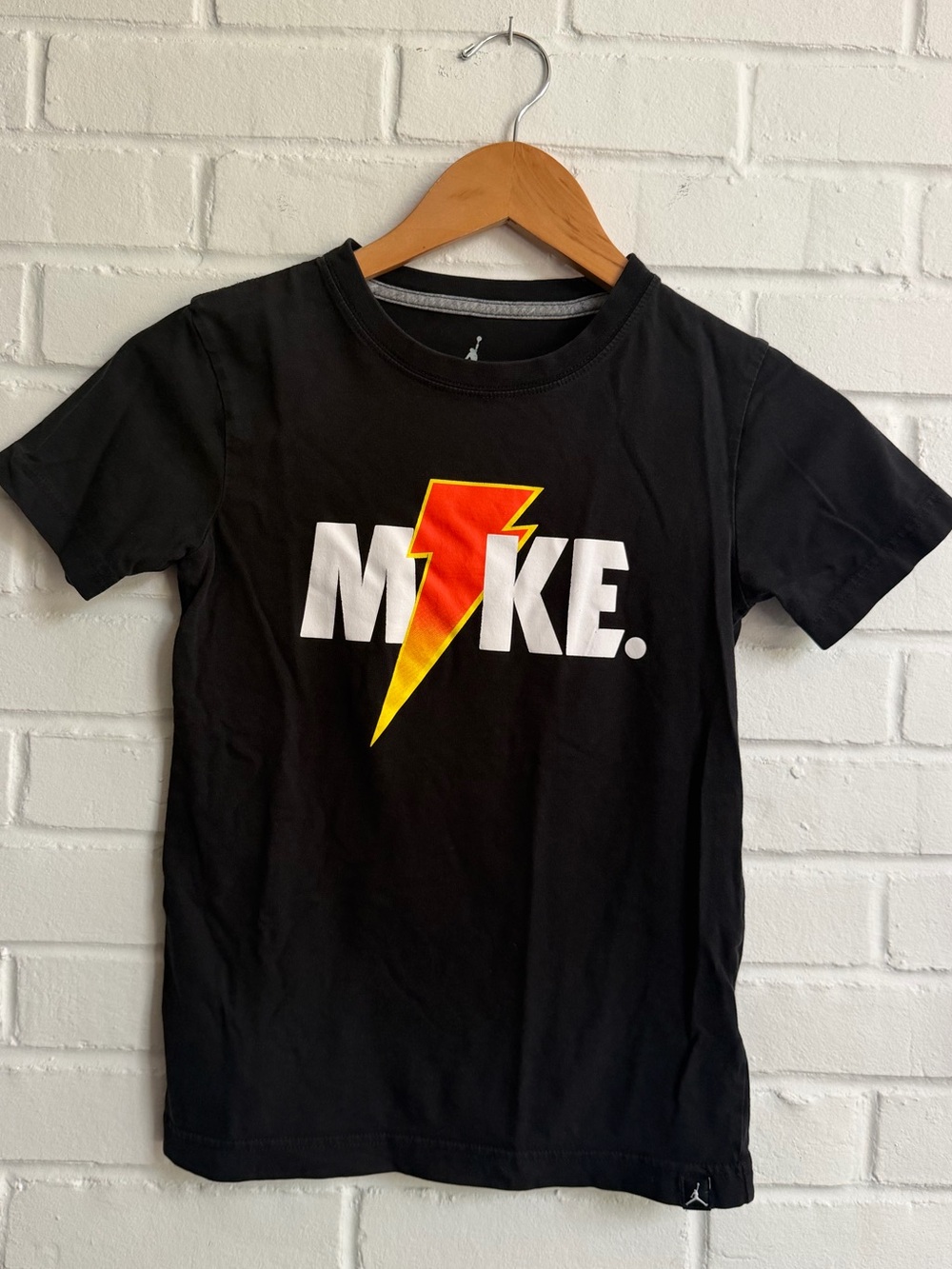 Jordan tshirt